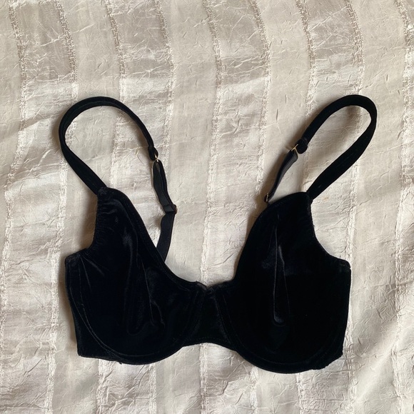 Retro 90s grunge velvet bra w/ underwire cups - Picture 2 of 3